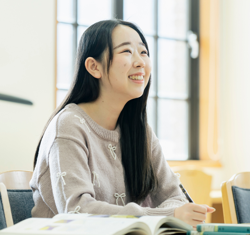 中吉 芽依