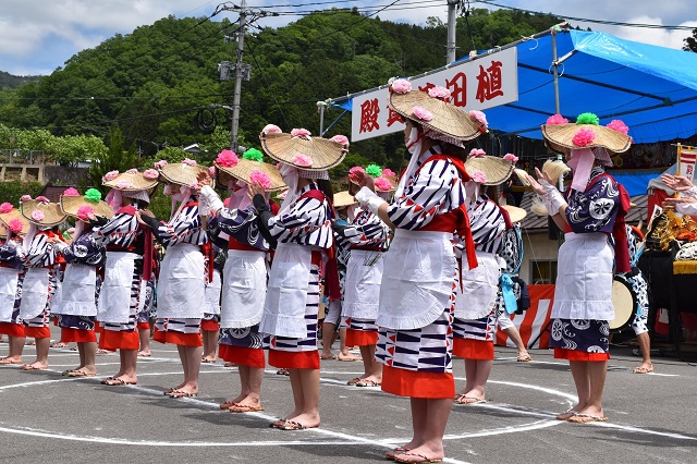 花田植１.JPG