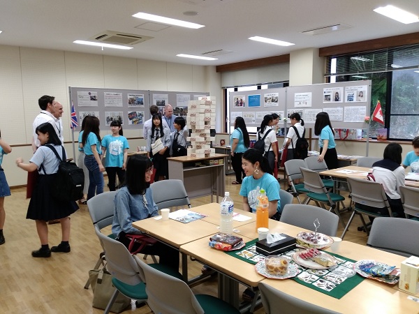 IMG_20190707_国際英語学科展示室の様子.jpg