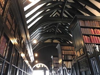 Chetham's Library.jpg