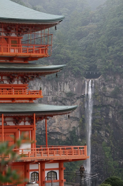 9月6日　那智の滝　青岸渡寺から-r.jpg