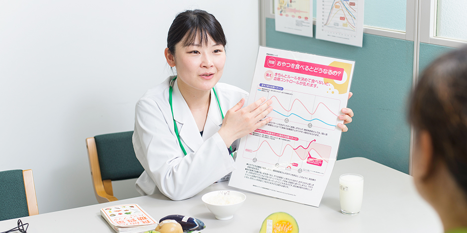 総合病院で患者様の栄養を管理。「おいしい」の笑顔に触れるやりがいを